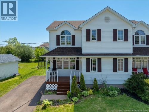 72 Martindale Dr, Moncton, NB, E1G2J3 | Card Image