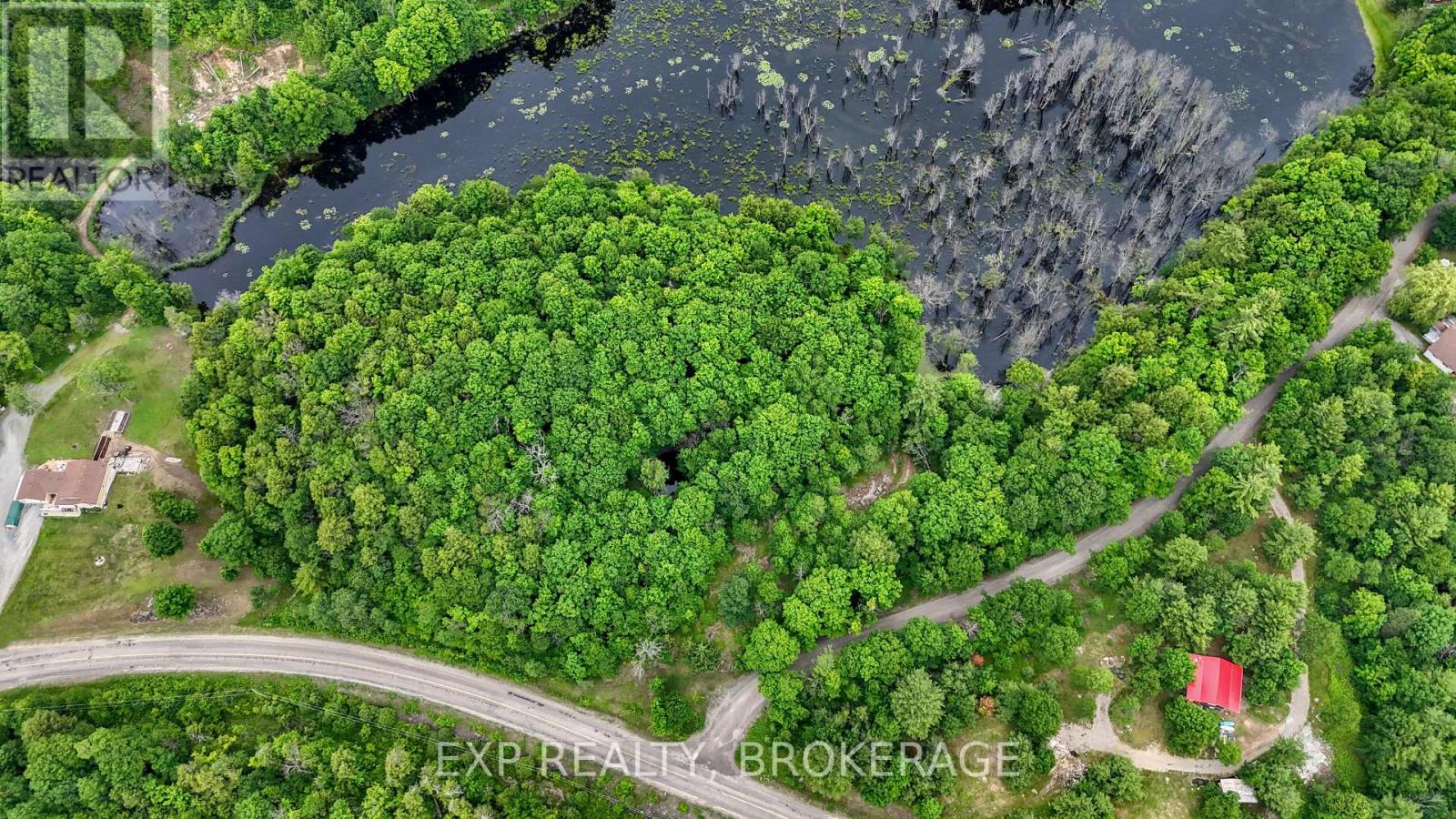 Land in Frontenac (Frontenac Centre) 2