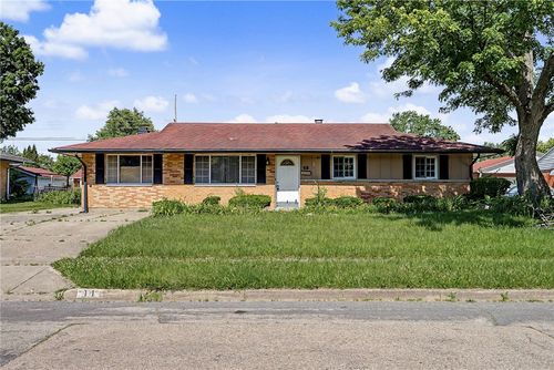 11 Hillgard St, Trotwood, OH, 45426-3053 | Card Image