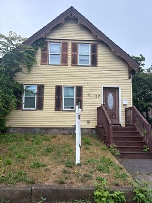 27 Barnum St, Taunton, MA, 02780-4626 | Card Image