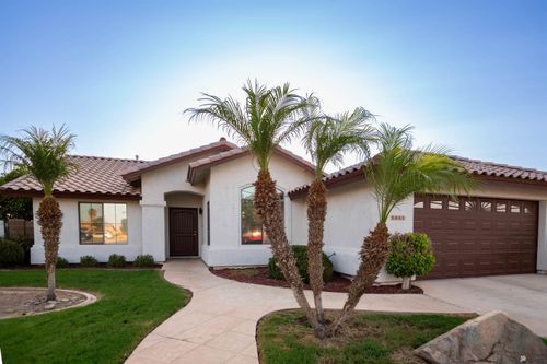 2940 S 48th Way, Yuma, AZ, 85364-9787 | Card Image