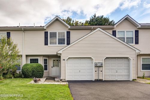 76 Harbor Cir, Freehold, NJ, 07728-3733 | Card Image