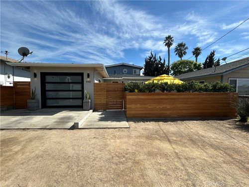 440 Luzon St, Morro Bay, CA, 93442-1320 | Card Image