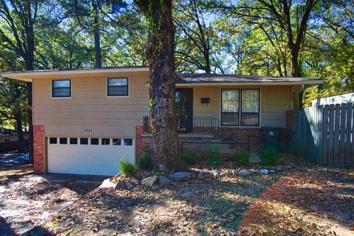 2920 S Bryant St, Little Rock, AR, 72204-4729 | Card Image