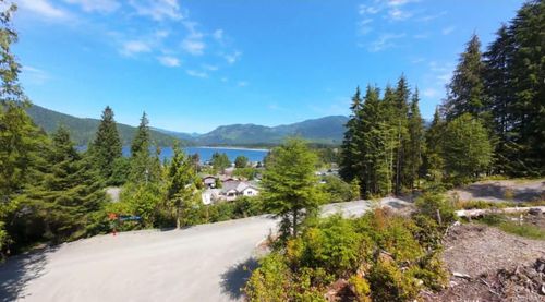 16997 Beachview Dr, Port Renfrew, BC, V0S1K0 | Card Image