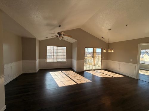 82 S 930 E, American Fork, UT, 84003-2390 | Card Image