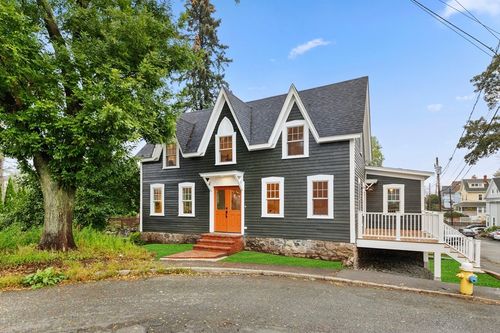 19 Linden St, Marblehead, MA, 01945-2363 | Card Image