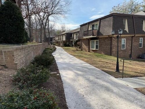 apt-a11-3400 Kim Ct, Roanoke, VA, 24018-5090 | Card Image