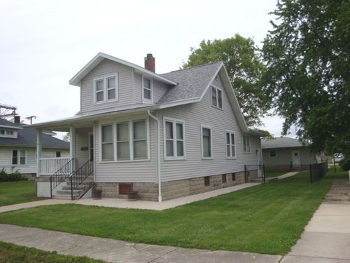 221 W Garfield Ave, Cissna Park, IL, 60924-6129 | Card Image