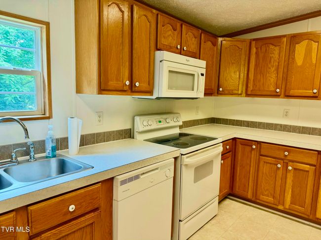 1761 Corby Bridge Rd, House other with 4 bedrooms, 2 bathrooms and null parking in Chuckey TN | Image 14