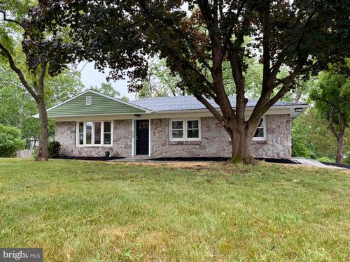 1238 Kauffman Rd, POTTSTOWN, PA, 19464-2302 | Card Image