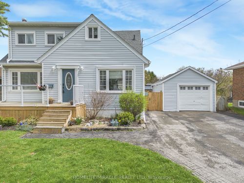 3318 Sinnicks Ave, Niagara Falls, ON, L2J2G3 | Card Image