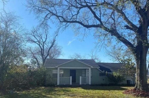 2434 Oleander Dr, Pasadena, TX, 77503-4116 | Card Image