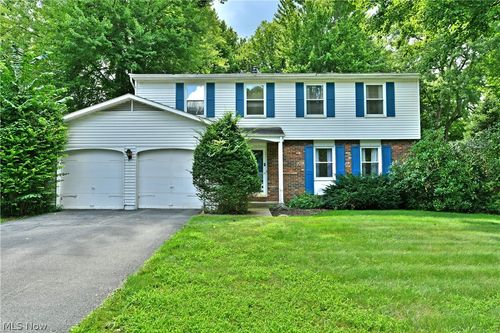 7706 Raglan Dr Ne, Warren, OH, 44484-1434 | Card Image