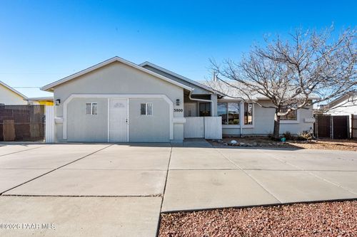 3800 N Navajo Dr, Prescott Valley, AZ, 86314-8255 | Card Image