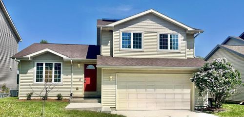 2421 Renaissance Dr, Fitchburg, WI, 53711-4600 | Card Image