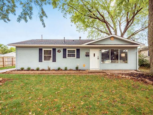 7406 Warwick Ave, Reynoldsburg, OH, 43068-1823 | Card Image