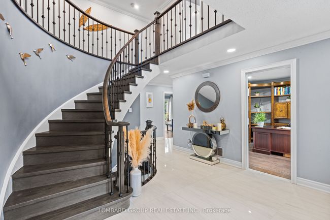 10 Whitmore Crt, House other with 6 bedrooms, 5 bathrooms and 5 parking in Brampton ON | Image 5