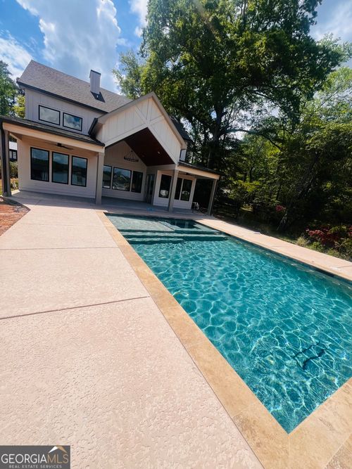 b-191 E Lakeview Dr Ne, Milledgeville, GA, 31061-9008 | Card Image