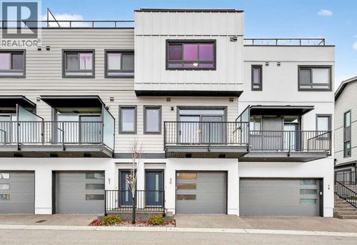 20-1550 Union Rd, Kelowna, BC, V1V0G9 | Card Image