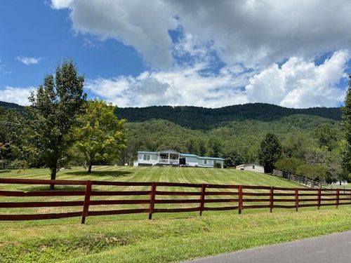 917 Poor Valley Rd, Rogersville, TN, 37857-7308 | Card Image