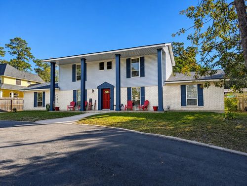 410 Brook Hollow Dr, Conroe, TX, 77385-9103 | Card Image