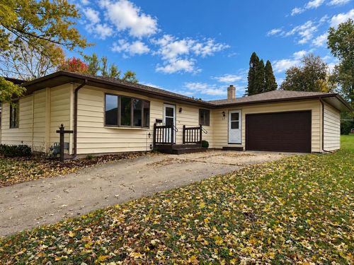 17 Highland Avenue, Edgerton, WI, 53534 | Card Image