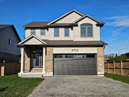 4705 Lee Ave, Niagara Falls, ON, L2H1M7 | Card Image