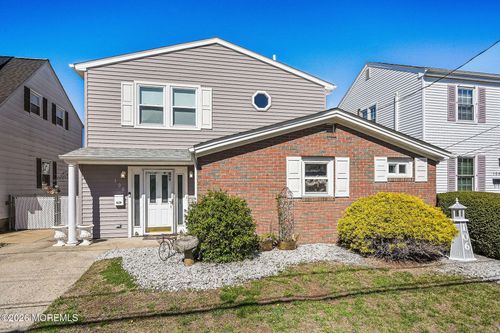 106 Chingarora Ave, Keyport, NJ, 07735-1009 | Card Image