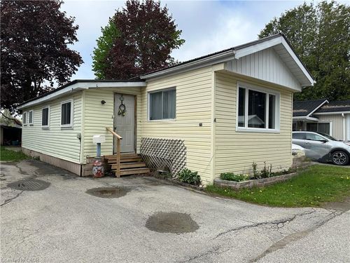 4 Trailer Park Rd, Palmerston, ON, N0G2P0 | Card Image