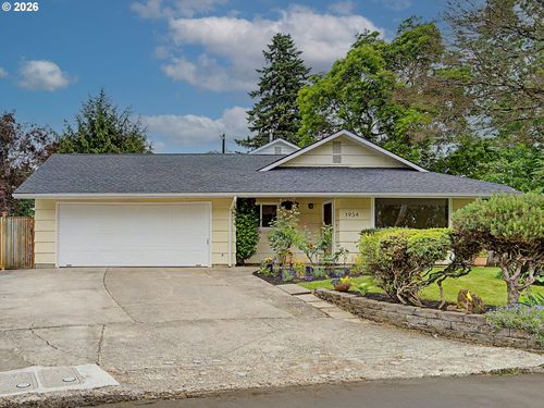 1934 Se 155th Pl, Portland, OR, 97233 | Card Image