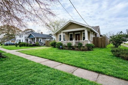 319 Forrest Ave, Norfolk, VA, 23505-1122 | Card Image