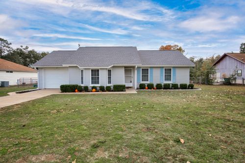 400 Brown Pl, Crestview, FL, 32539-8365 | Card Image