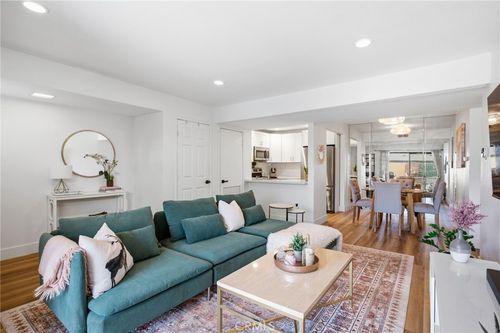 33-25671 Le Parc, Lake Forest, CA, 92630-5922 | Card Image