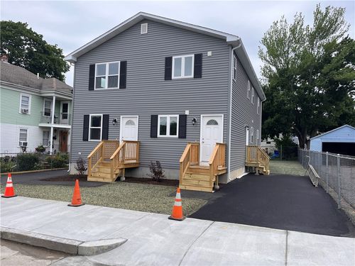 37 Clifton St, Central Falls, RI, 02863-2421 | Card Image