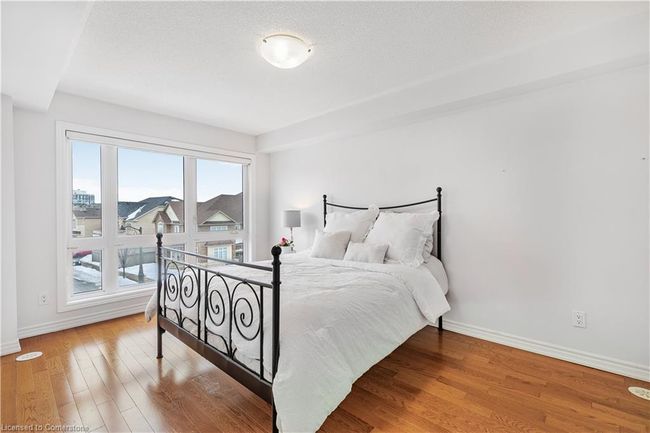 3048 Postridge Dr, Townhouse with 2 bedrooms, 3 bathrooms and 2 parking in Oakville ON | Image 12