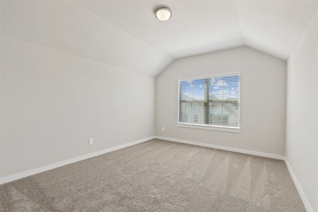 306 Bendecido Loop, House other with 4 bedrooms, 3 bathrooms and 2 parking in Elgin TX | Image 13