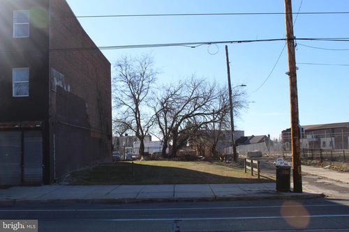 4622 Lancaster Ave, PHILADELPHIA, PA, 19131-5207 | Card Image