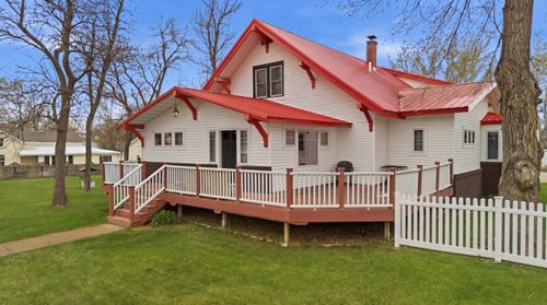 315 E 4th Ave, Groton, SD, 57445-2059 | Card Image