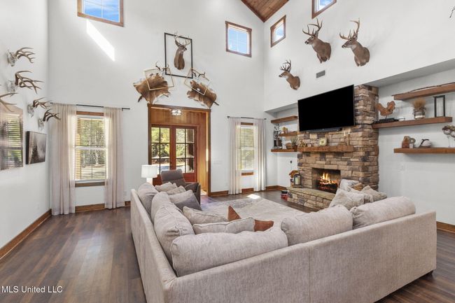 10-web-or-mls-2162 Leesburg-12 | Image 8