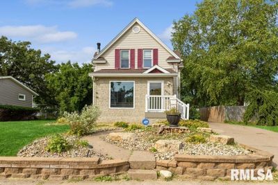 2018 29 Th Street, House other with 3 bedrooms, 1 bathrooms and null parking in Rock Island IL | Image 1