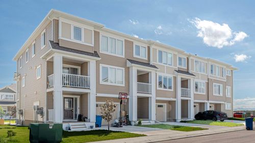 510 Windbury Pl Sw, Airdrie, AB, T4B5J5 | Card Image
