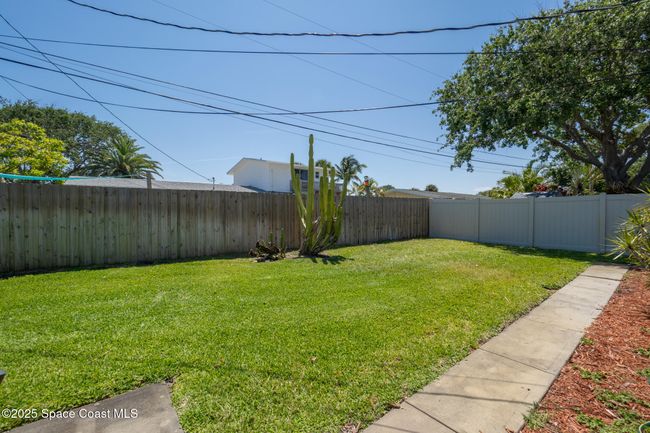 346 Cyprus Dr, House other with 3 bedrooms, 2 bathrooms and null parking in Cocoa Beach FL | Image 34