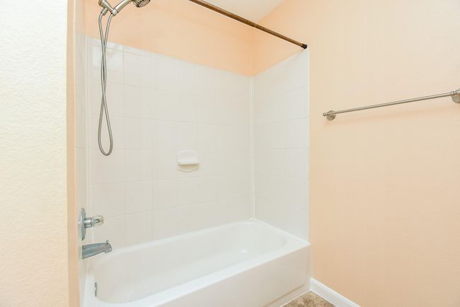 2631 Skyview Trace Ct, House other with 3 bedrooms, 2 bathrooms and 1 parking in Houston TX | Image 18