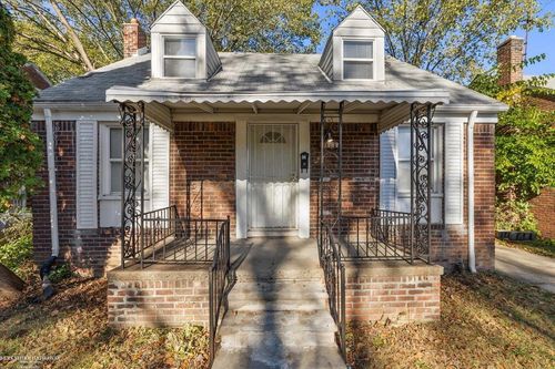 10925 Marne St, Detroit, MI, 48224-4131 | Card Image