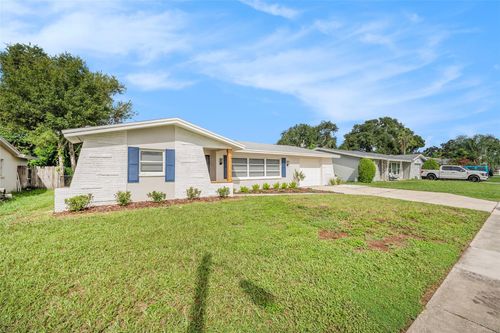 1562 S Lake Ave, CLEARWATER, FL, 33756-2313 | Card Image