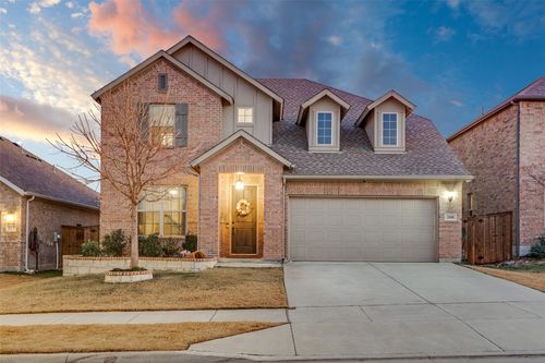 208 Lemley Dr, Fort Worth, TX, 76131-2468 | Card Image