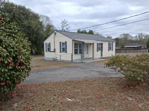 102 Iroquois St, Aiken, SC, 29801-2722 | Card Image