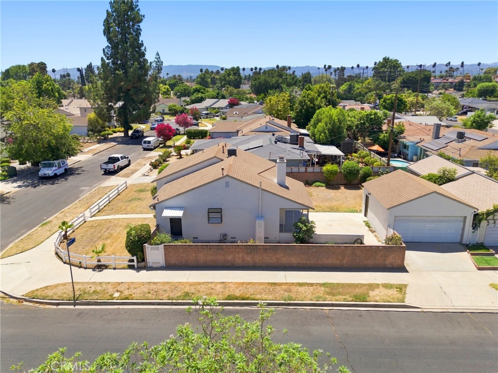 Residential in Reseda 2