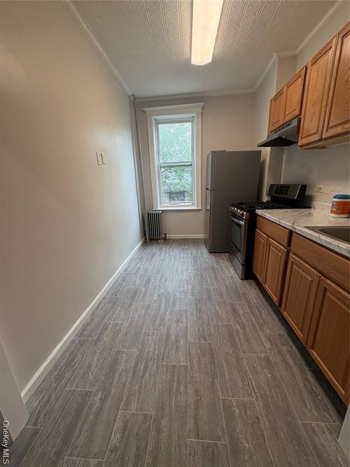 apt-2-1105 Cypress Ave, Ridgewood, NY, 11385-6087 | Card Image